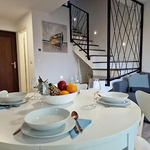  Appartamento Anna24 Holidays