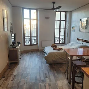 Agreable Au Coeur Du Quartier Historique Appartamento Marsiglia