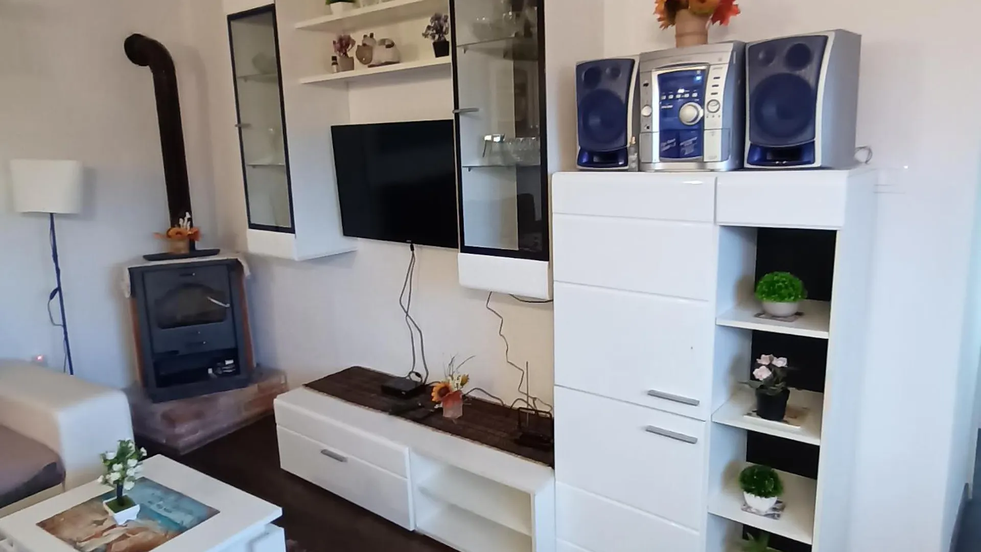 Apartman Leona Bregi Donji Rukavac 0*,  Croatia